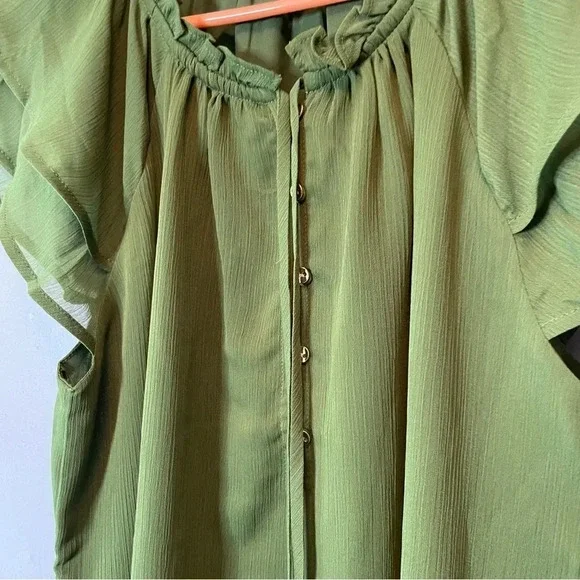 Loft green Flutter Button Tie Neck Top Size small like new - Picture 7 of 10